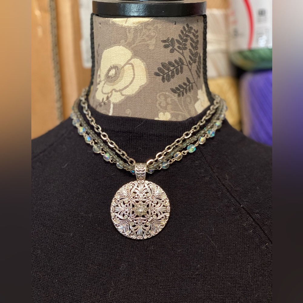 Beautiful Multi Strand Necklace - Picture 2 of 2